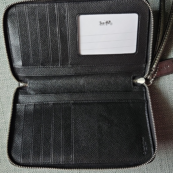 Coach Shimmering Silver Wristlet - Picture 4 of 4